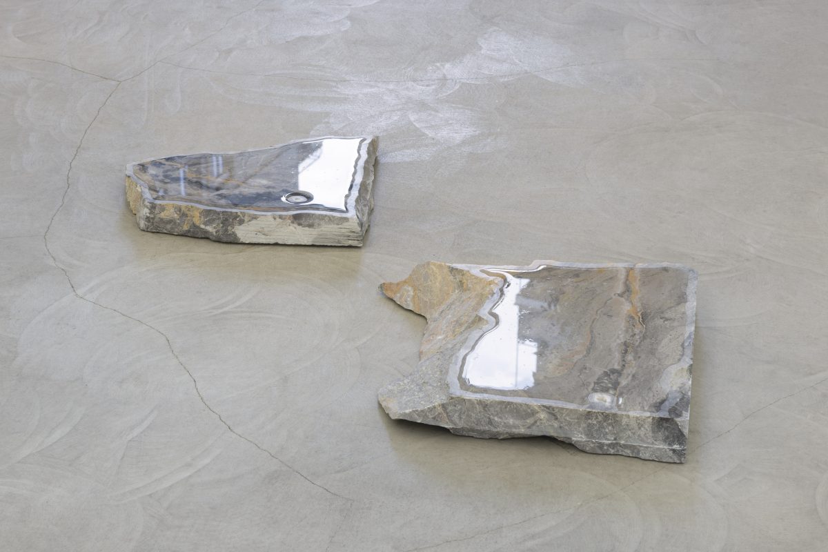 <i>Days of Inertia,</i> 2025 </br>
installation view, kaufmann repetto, Milan</br>