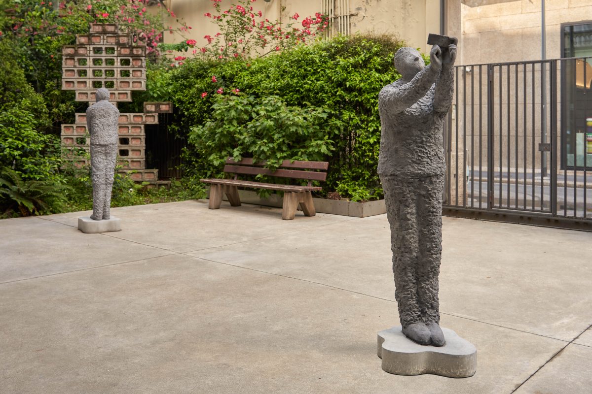 <i>courtyard project</I>, 2024</br>
installation view, kaufmann repetto milan, 2024