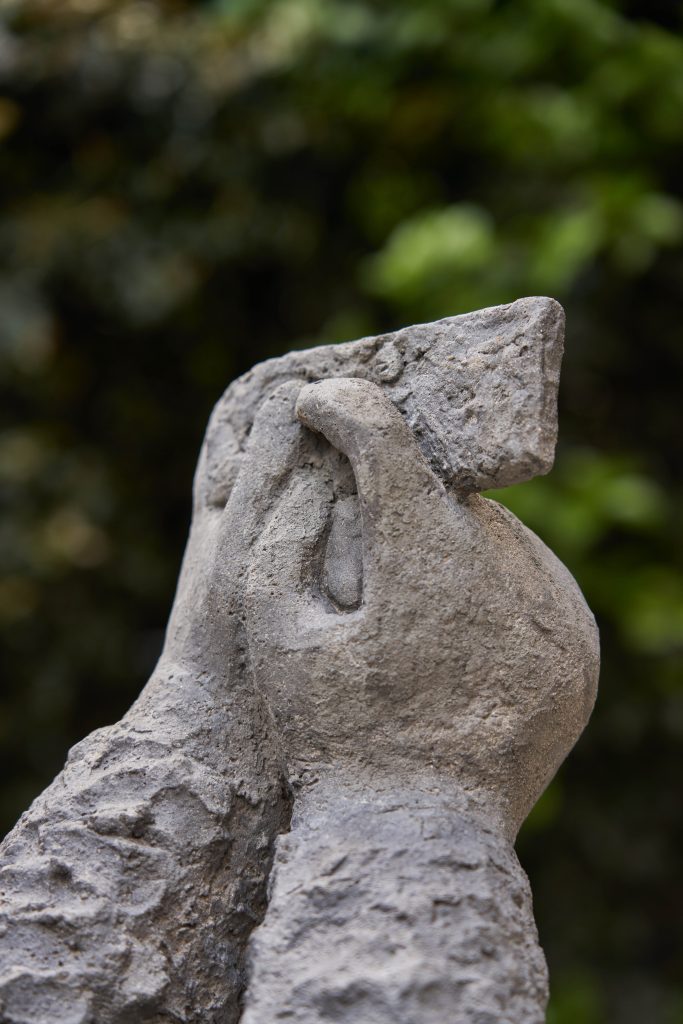 <i>phone user 5</I>,2021-2022</br>
detail