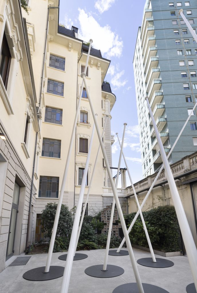<i>fantasia</I>, 2011</br>
installation view, kaufmann repetto milan, 2024