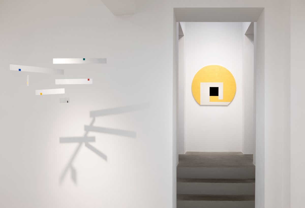 <i>ambienti luminosi, </i> 2025 </br>
installation view, kaufmann repetto, milan</br>