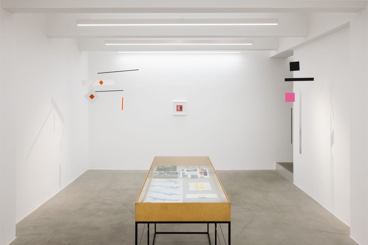 <i>ambienti luminosi, </i> 2025 </br>
installation view, kaufmann repetto, milan</br>