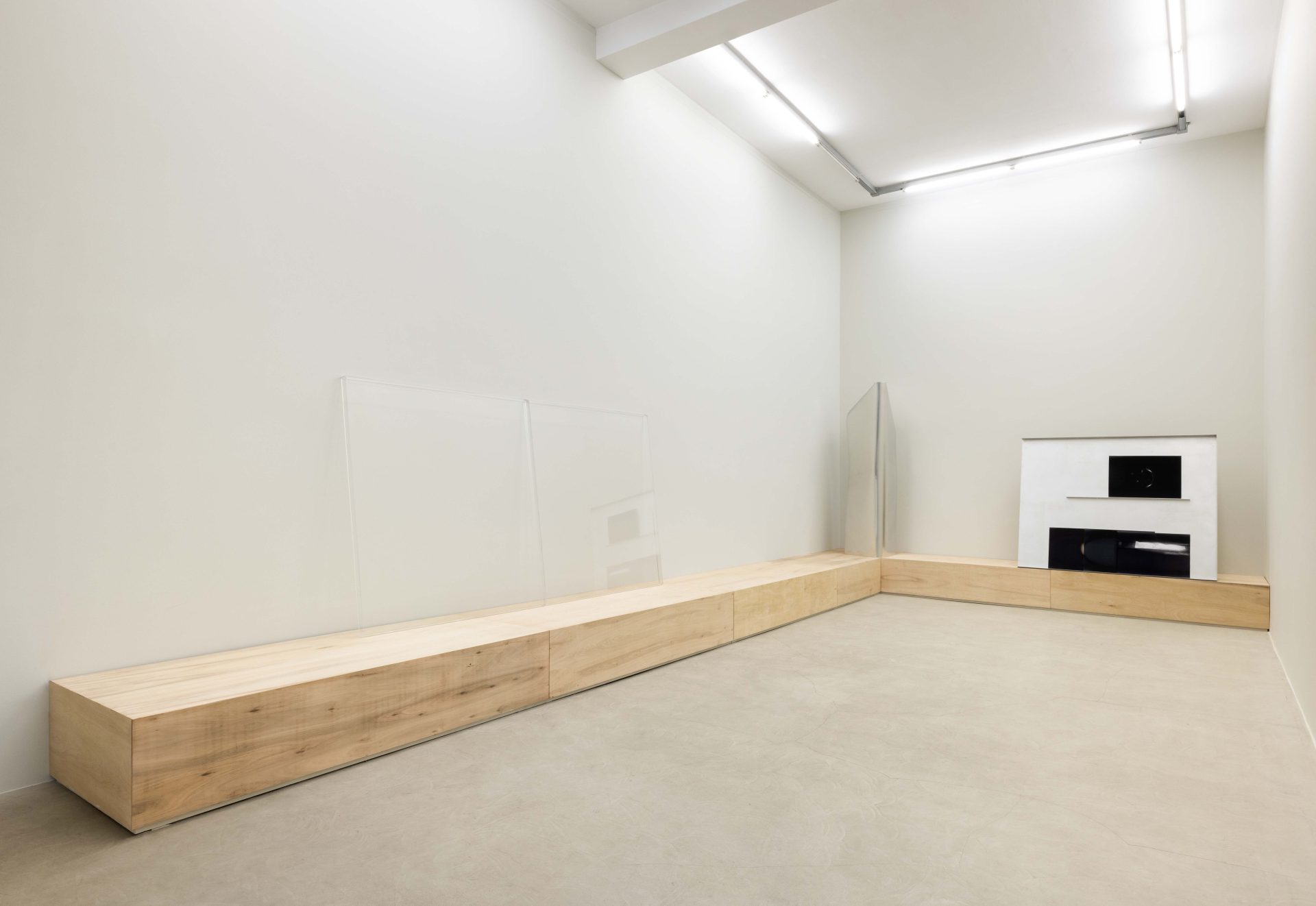<i>Back Facing Front</i>, 2025
</br> installation view, kaufmann repetto Milan