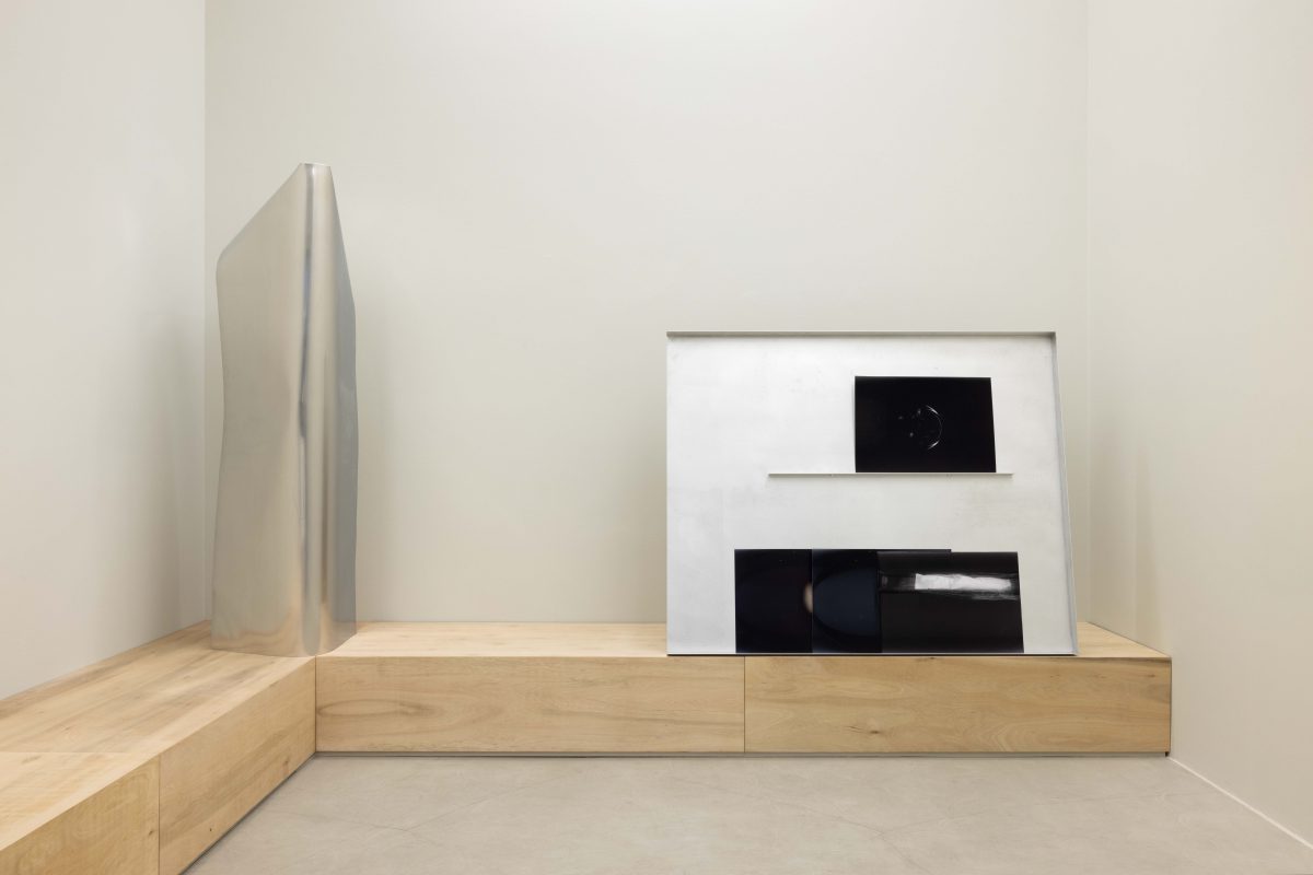 <i>Back Facing Front</i>, 2025
</br> installation view, kaufmann repetto Milan