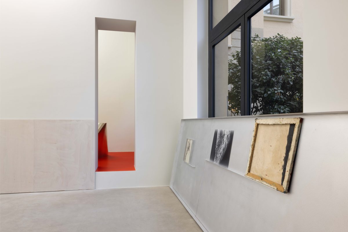 <i>Back Facing Front</i>, 2025
</br> installation view, kaufmann repetto Milan