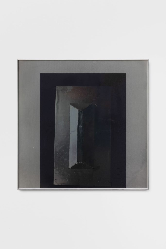 <i>Untitled,</i> 2025</br>
UV-print on aluminum, glass, aluminum frame</br> 80 x 66 x 2,5 cm / 31.5 x 26 x 1 in