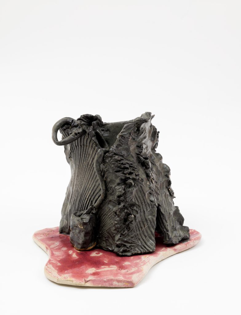 <i>A Kiosk in a Garden,</i> 2025
</br>
glazed ceramic,</br>19 x 22.5 x 23 cm / 7.5 x 8.9 x 9 in