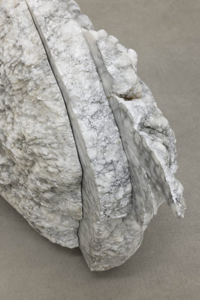 <i>Nuvola che mostra i propri sentimenti [Cloud showing its feelings]</I>, 2019-2023</br>detail