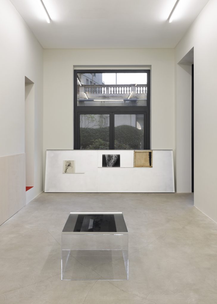 <i>Back Facing Front</i>, 2025
</br> installation view, kaufmann repetto Milan