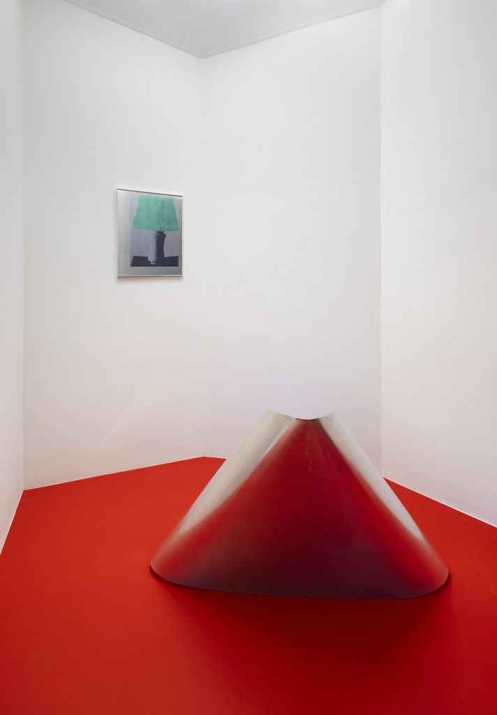 <i>Back Facing Front</i>, 2025
</br> installation view, kaufmann repetto Milan