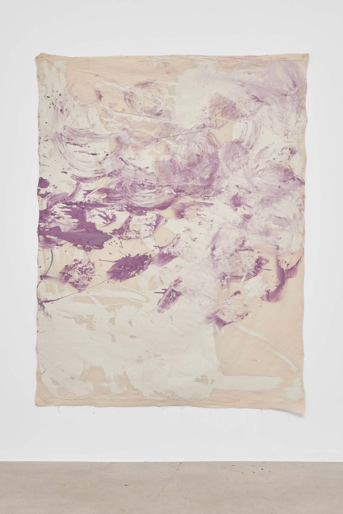<i>Untitled,</i> undated </br>mixed media on canvas</br>
230 x 180 cm / 90.5 x 70.8 in>
