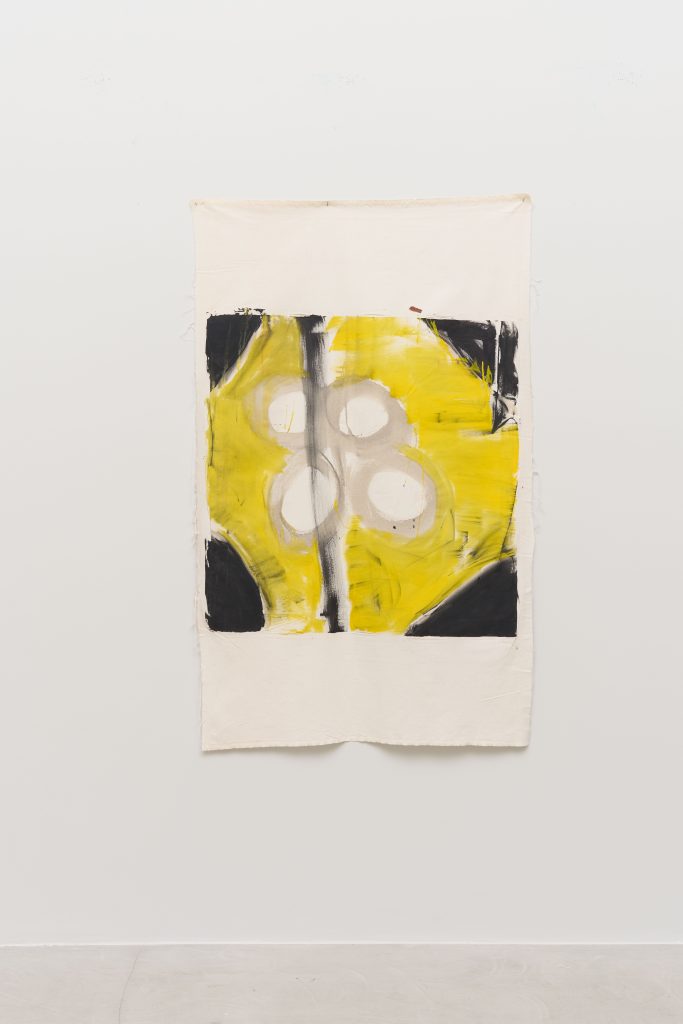 <i>Untitled,</i> undated </br>mixed media on canvas</br>
180 x 115 cm / 70.8 x 45.2 in>