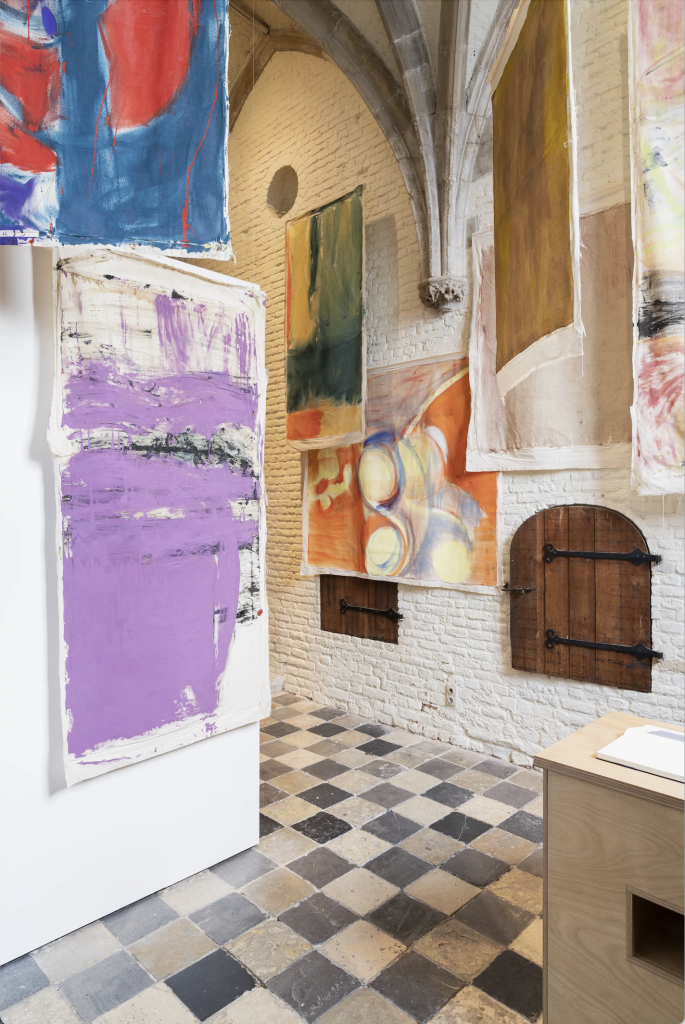 <i>Worm in a Water Glass,</i> 2022 </br>
installation view, Vleeshal Center for Contemporary Art, Middelburg